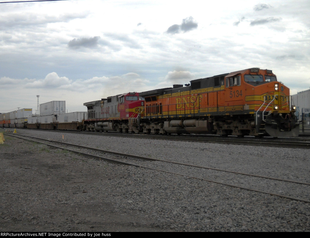 BNSF 5134 East